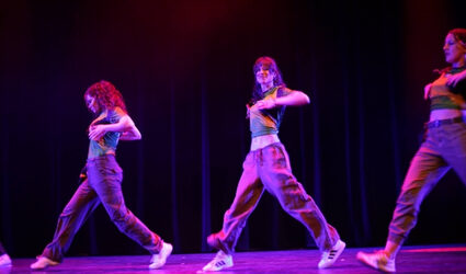 hiphop contemporary les bij collab studios in de stad breda