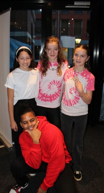 Dansende kids die streetdance doen bij dansschool collab studios